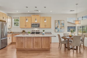 Dining Room VS