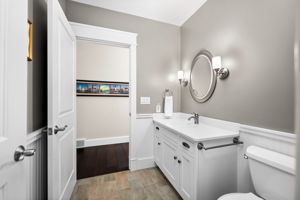 Main Floor Guest Bath