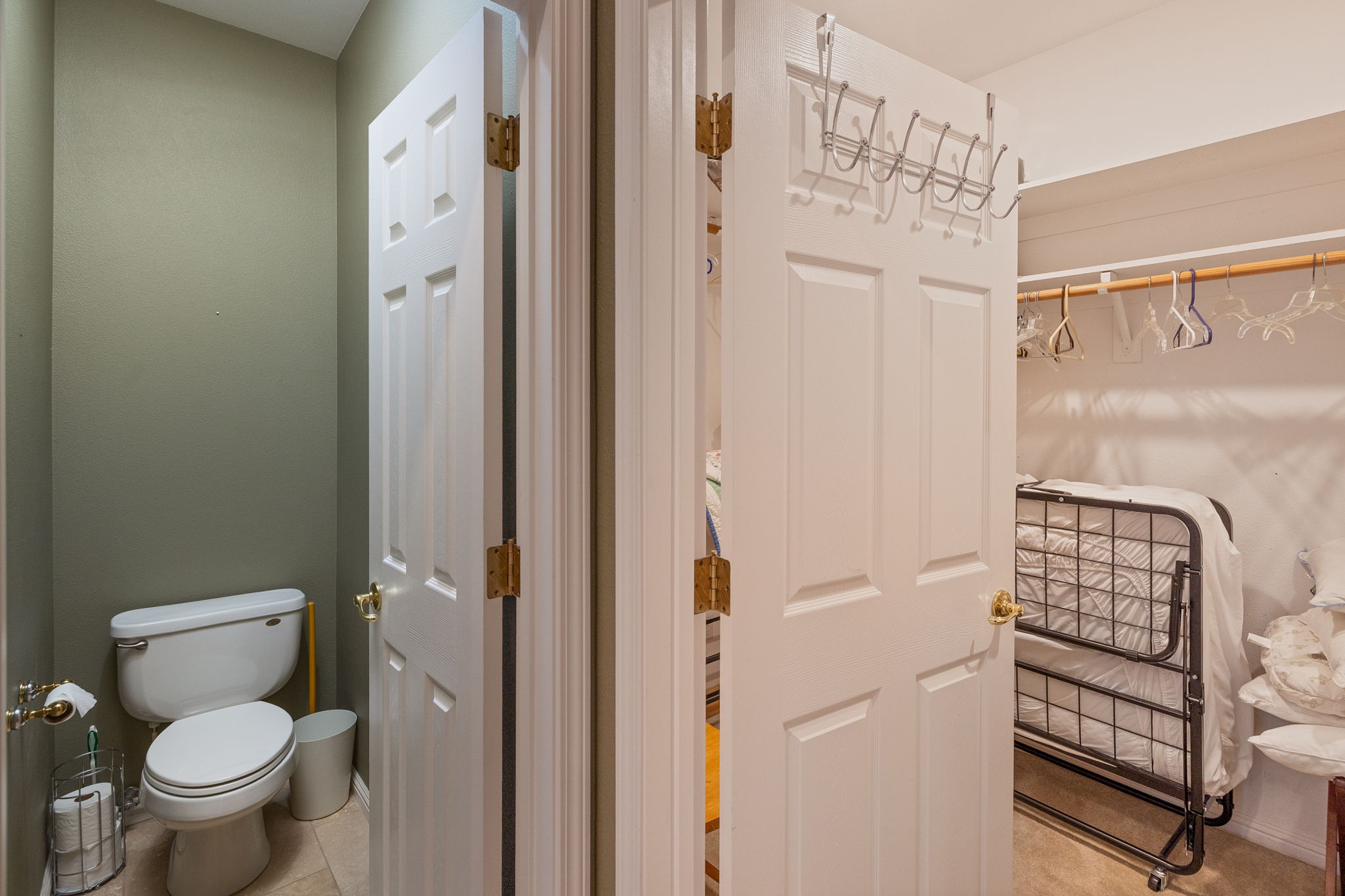 Upstairs Primary Bath/Closet