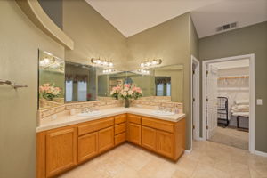 Upstairs Primary Bath