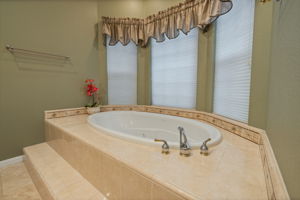 Upstairs Primary Bath