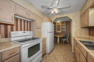 Kitchen 3