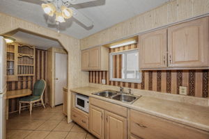 Kitchen 4