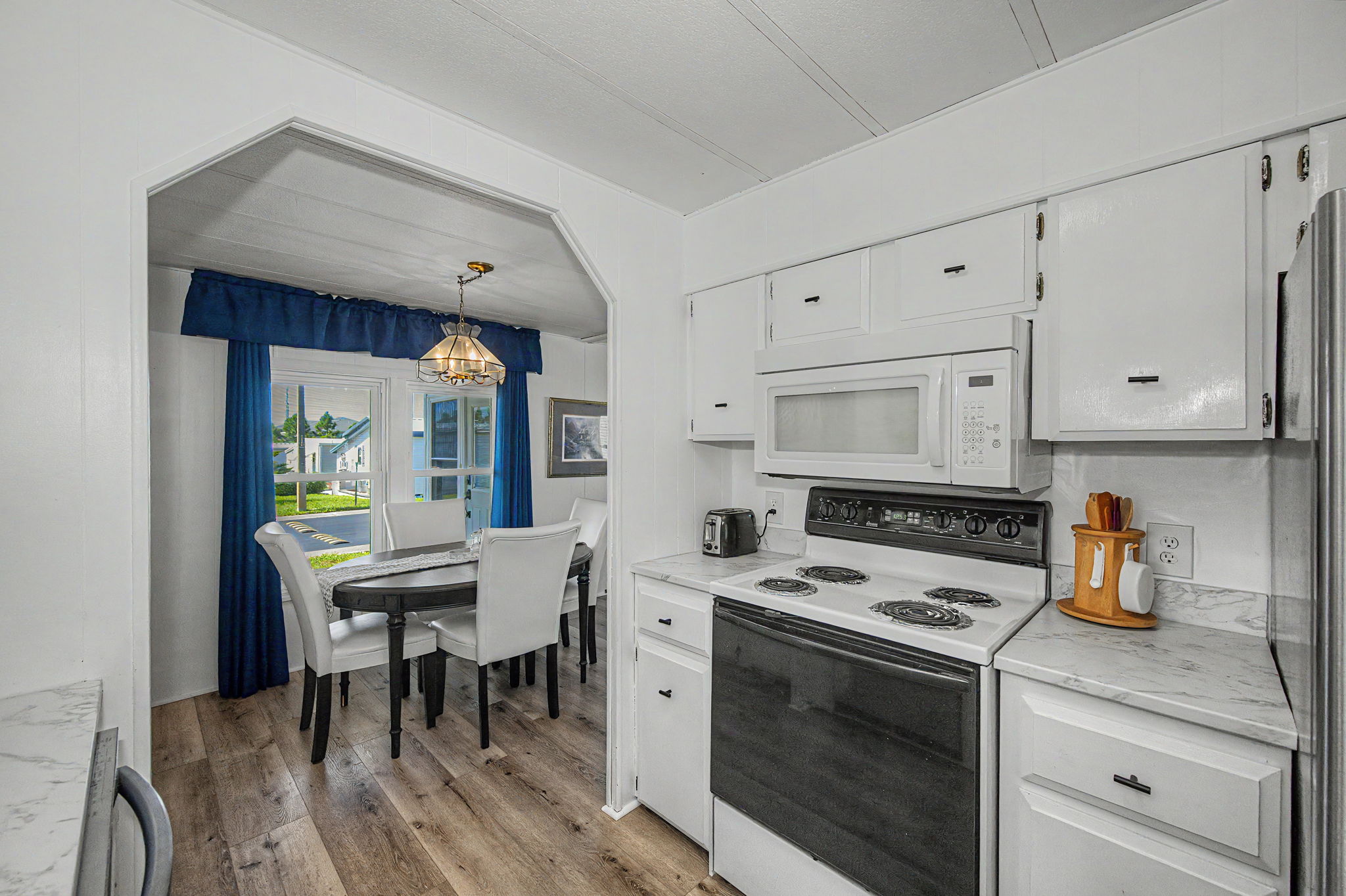 Kitchen 2