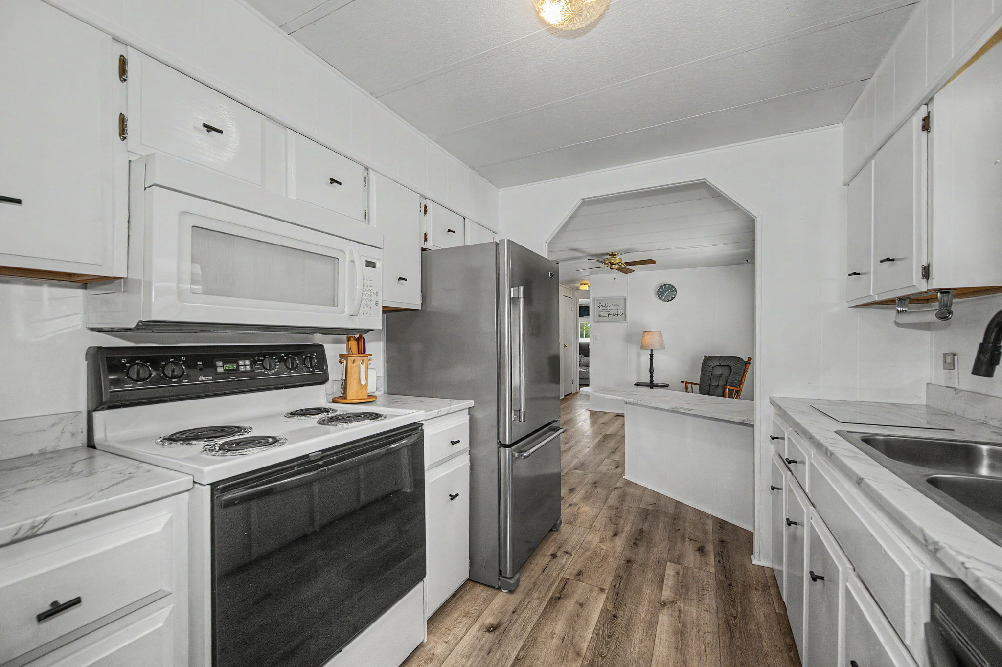 Kitchen 4