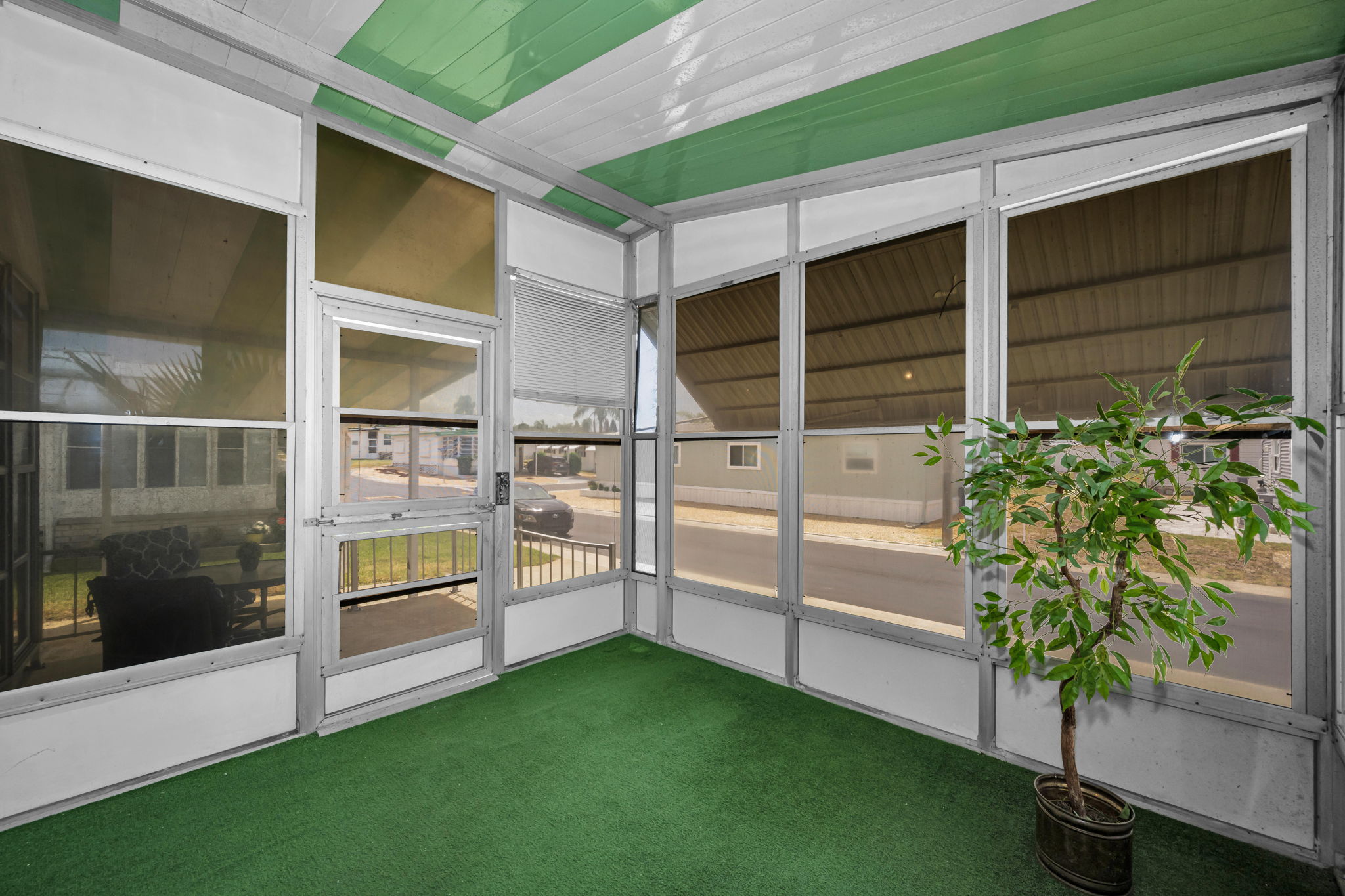 Sun Room 1