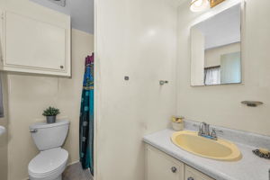 Primary Bathroom 1a