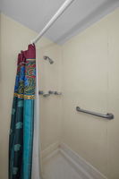 Primary Bathroom 1b