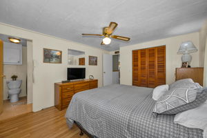 Primary Bedroom 1c