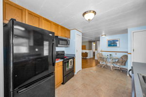 Kitchen 6