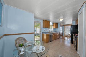 Kitchen 8