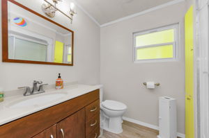 Bathroom 2a