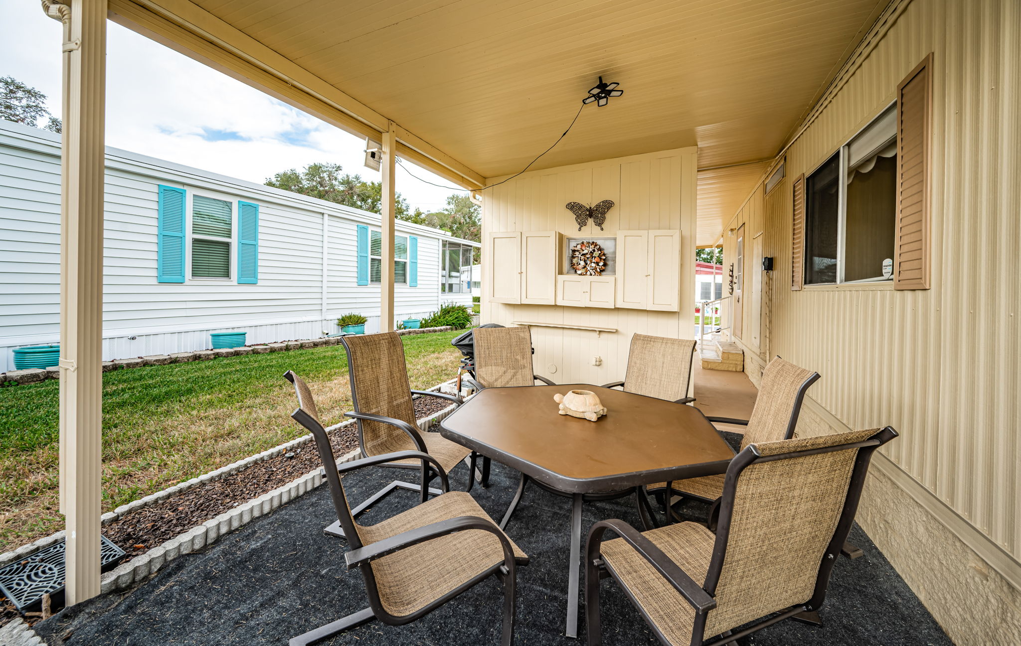 Rear Patio2