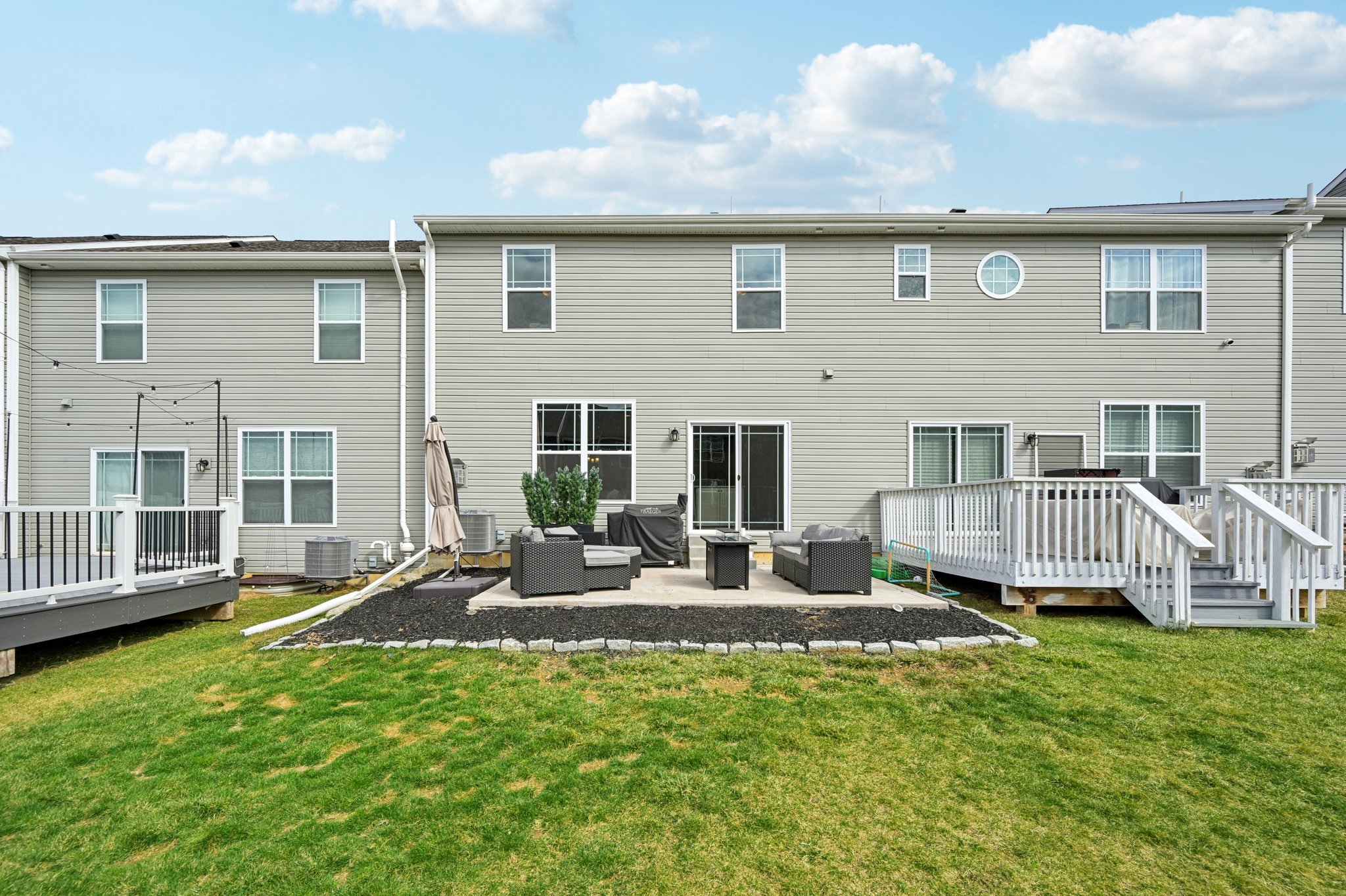 Mink Rd-S1103-045.jpg