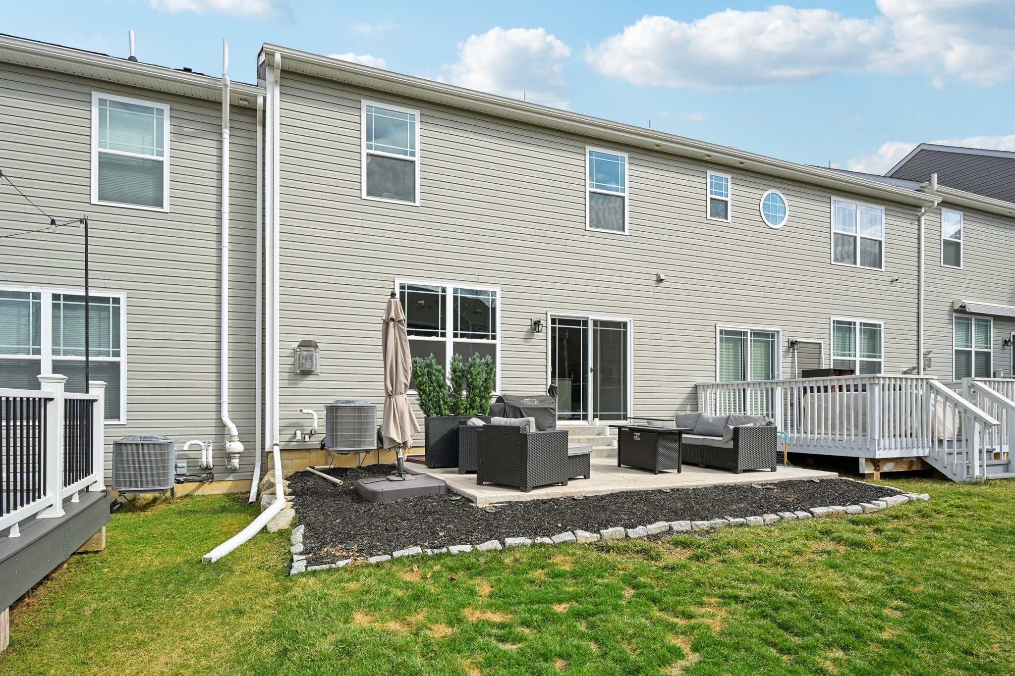 Mink Rd-S1103-046.jpg