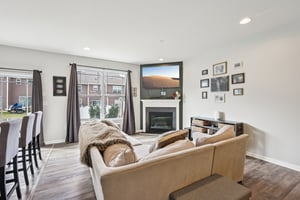 Mink Rd-S1103-006.jpg