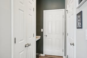 Mink Rd-S1103-019.jpg