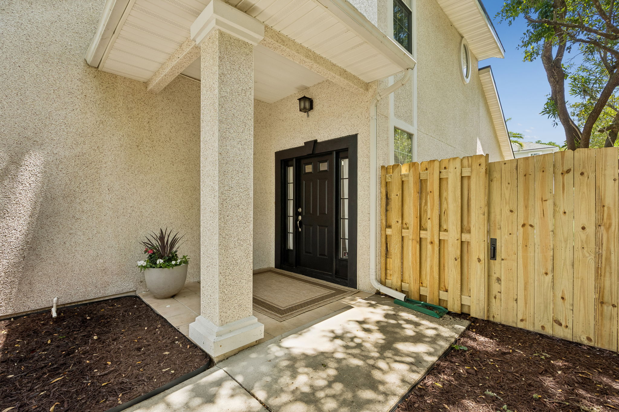 Front Entry Detail