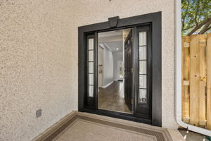 Front Entry Detail