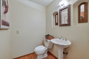  Photo 40