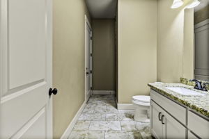  Photo 35