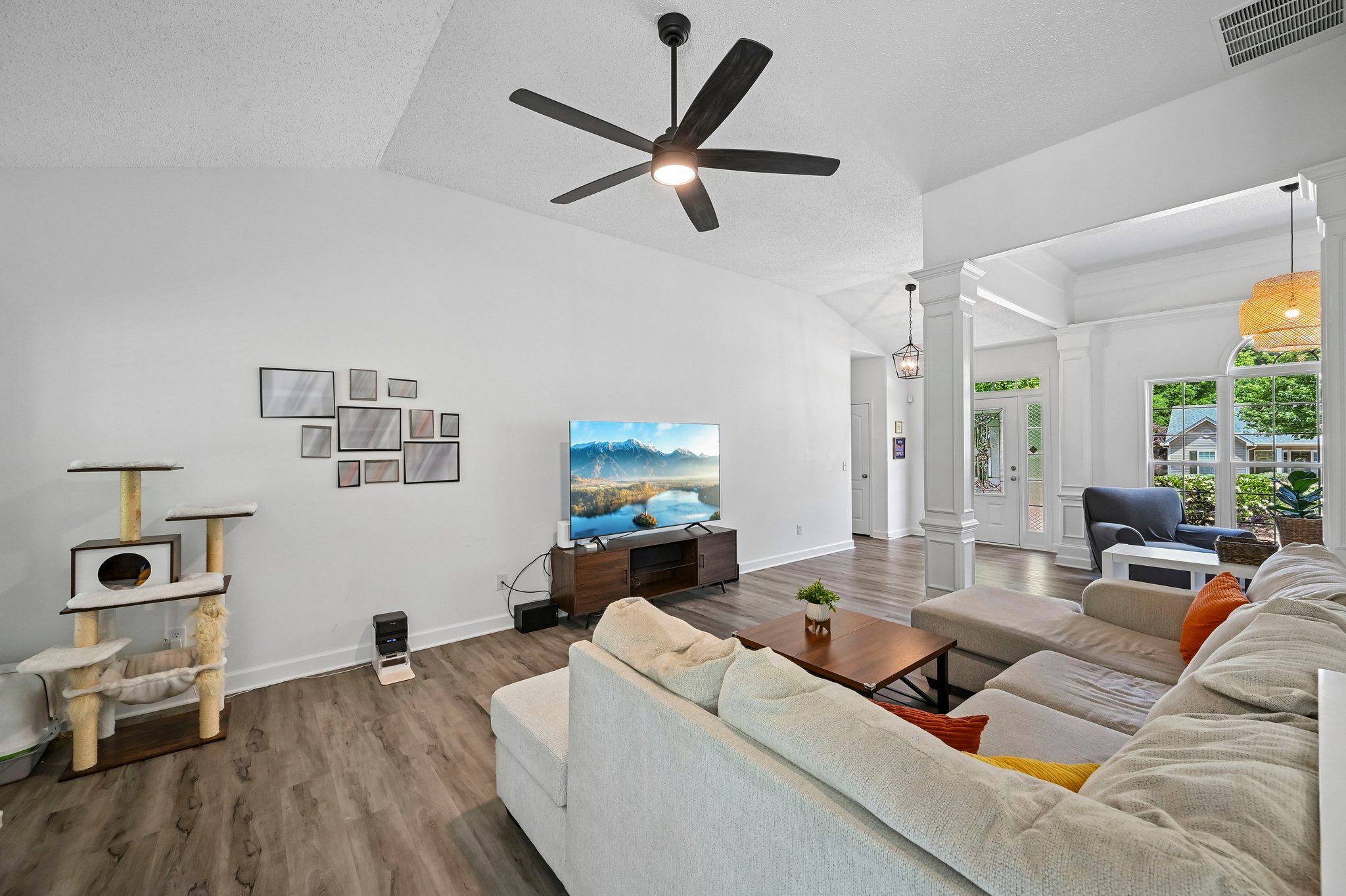 Laurel Oaks Ln-S1305-013.jpg