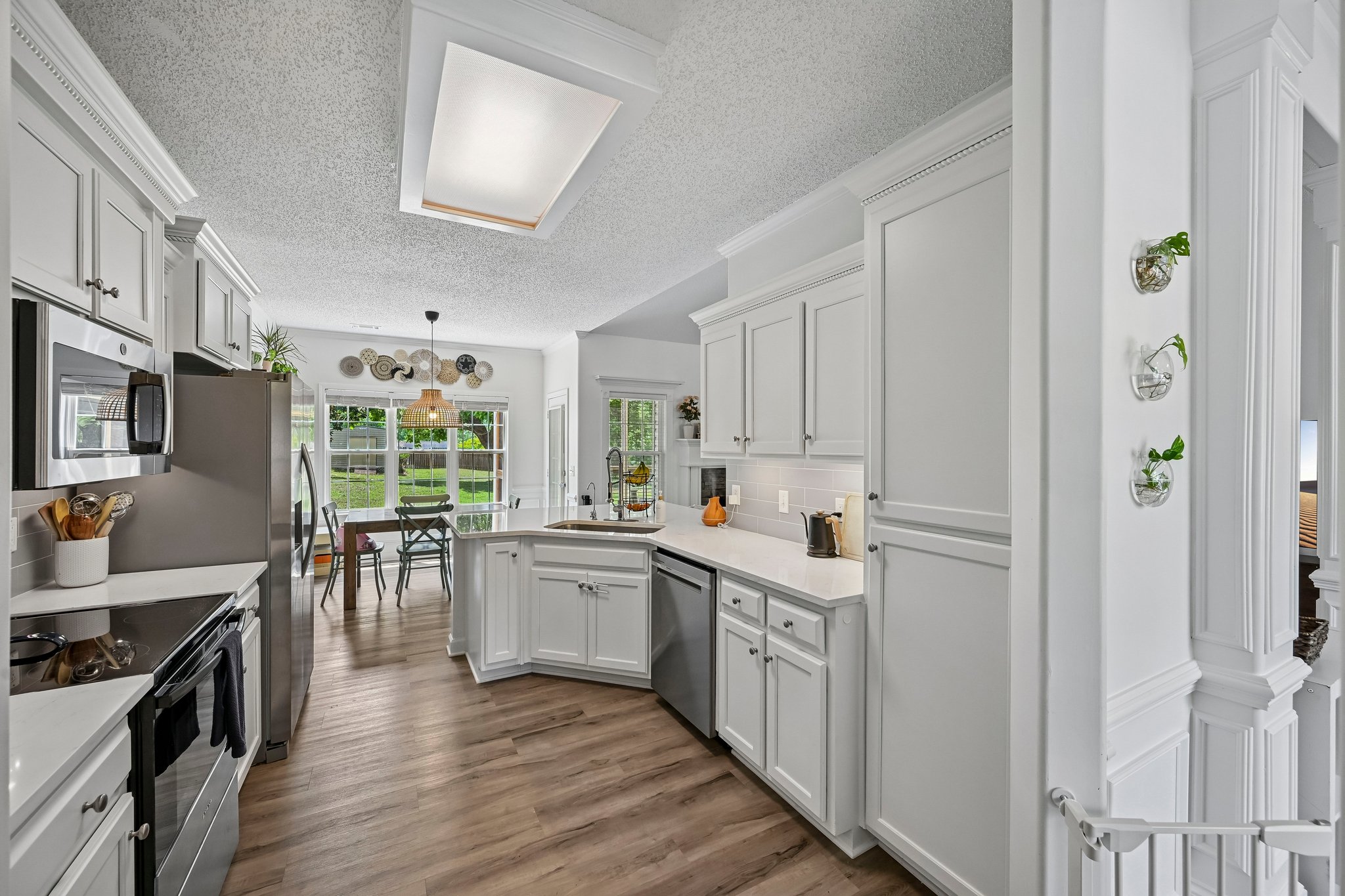 Laurel Oaks Ln-S1305-020.jpg