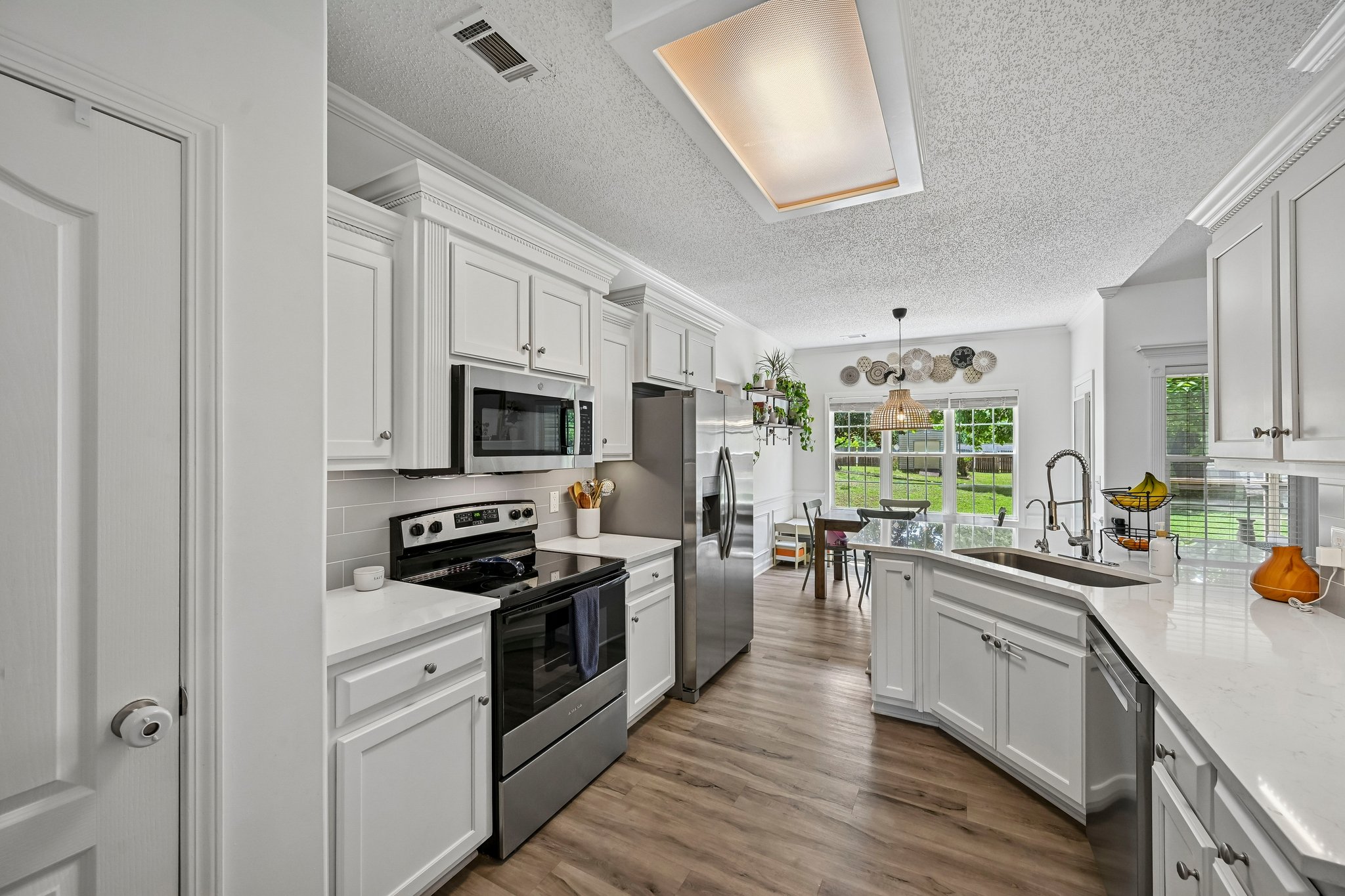 Laurel Oaks Ln-S1305-021.jpg