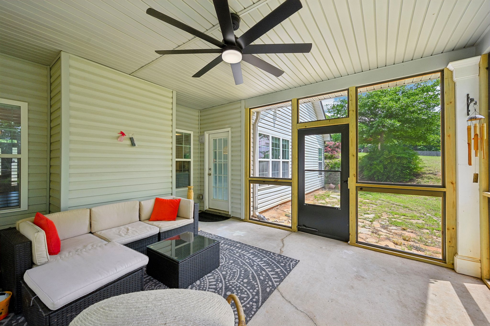 Laurel Oaks Ln-S1305-044.jpg