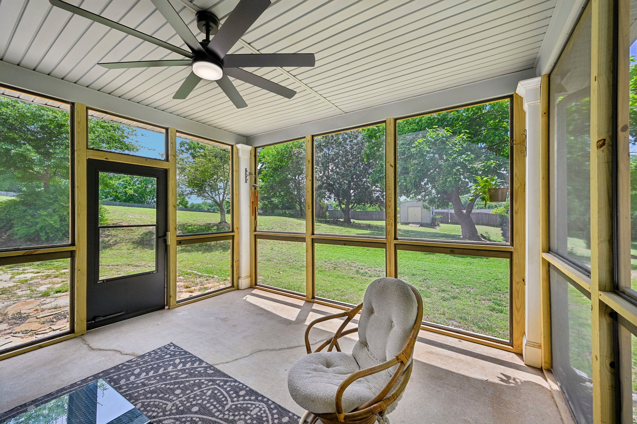 Laurel Oaks Ln-S1305-045.jpg
