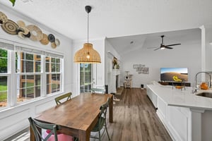 Laurel Oaks Ln-S1305-016.jpg