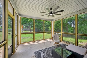 Laurel Oaks Ln-S1305-043.jpg