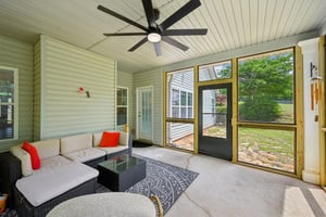 Laurel Oaks Ln-S1305-044.jpg