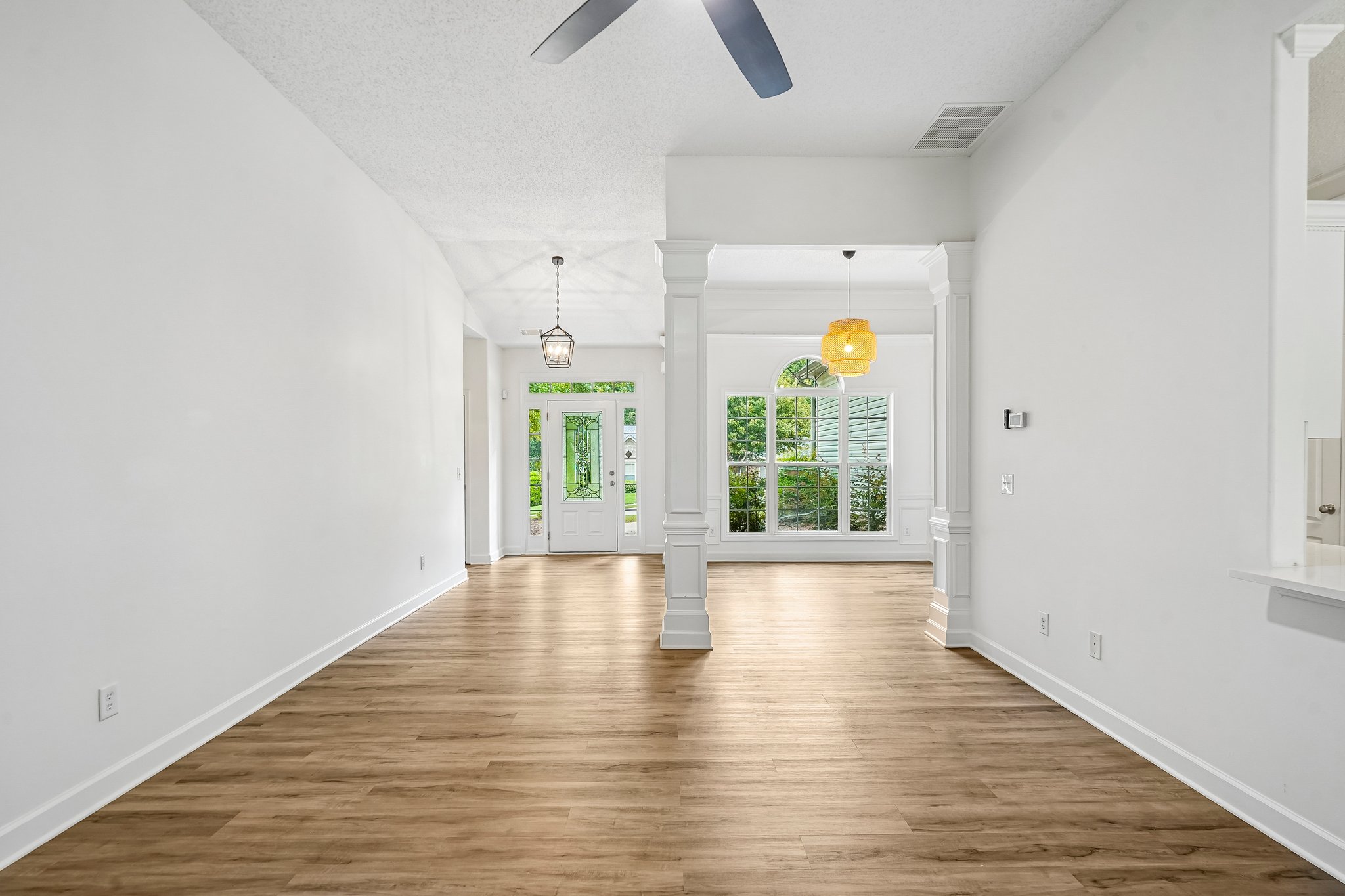 Laurel Oaks Ln-S1609-007.jpg
