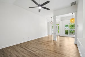 Laurel Oaks Ln-S1609-008.jpg