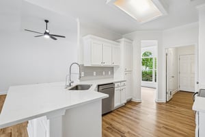 Laurel Oaks Ln-S1609-014.jpg