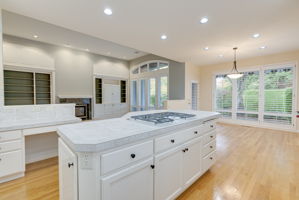 Cook Island & Kitchen Desk