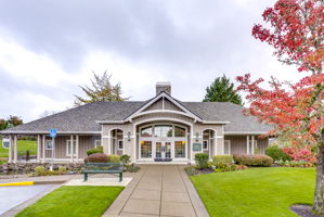 Terrace House at The Greens