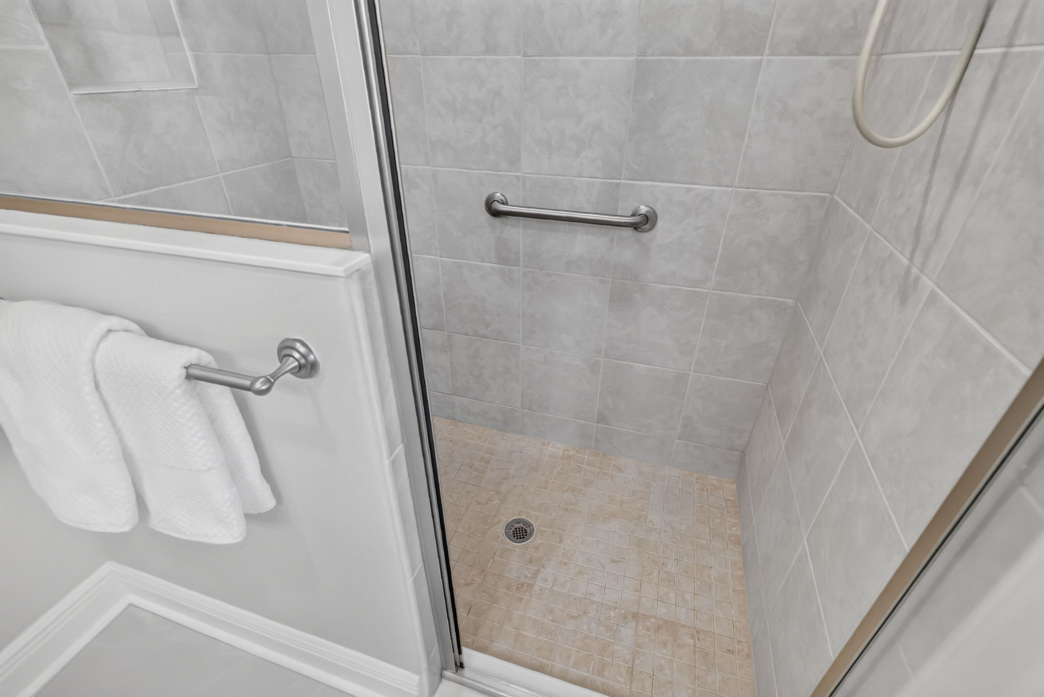 Second En-suite bathroom