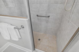 Second En-suite bathroom