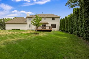 3995 Black Oaks Ln N, Plymouth, MN 55446, USA Photo 46