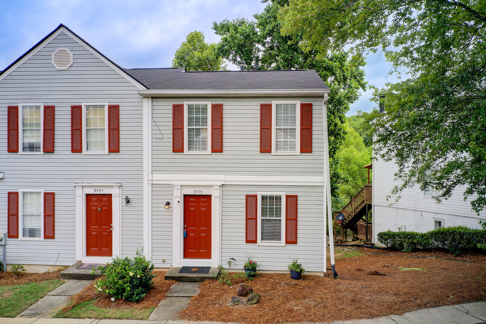 1 Aerial Ext Front