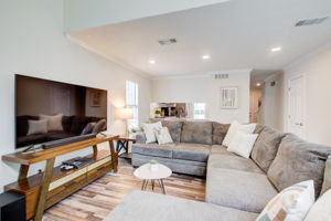 17 Living Room E