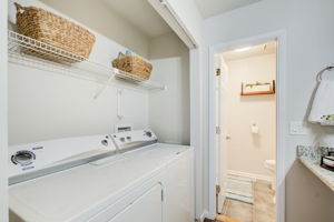 27 Main BR En Suite B