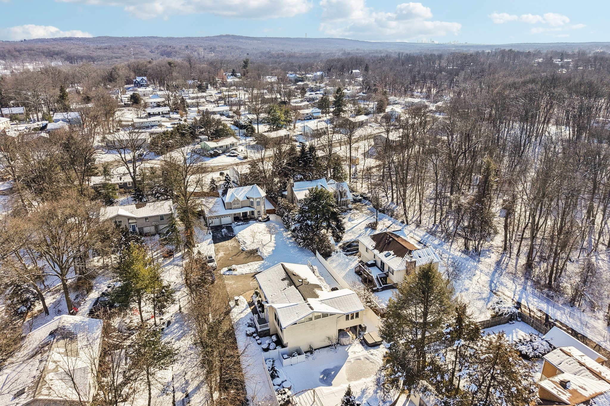 Austin Way-S2101-1-029.jpg