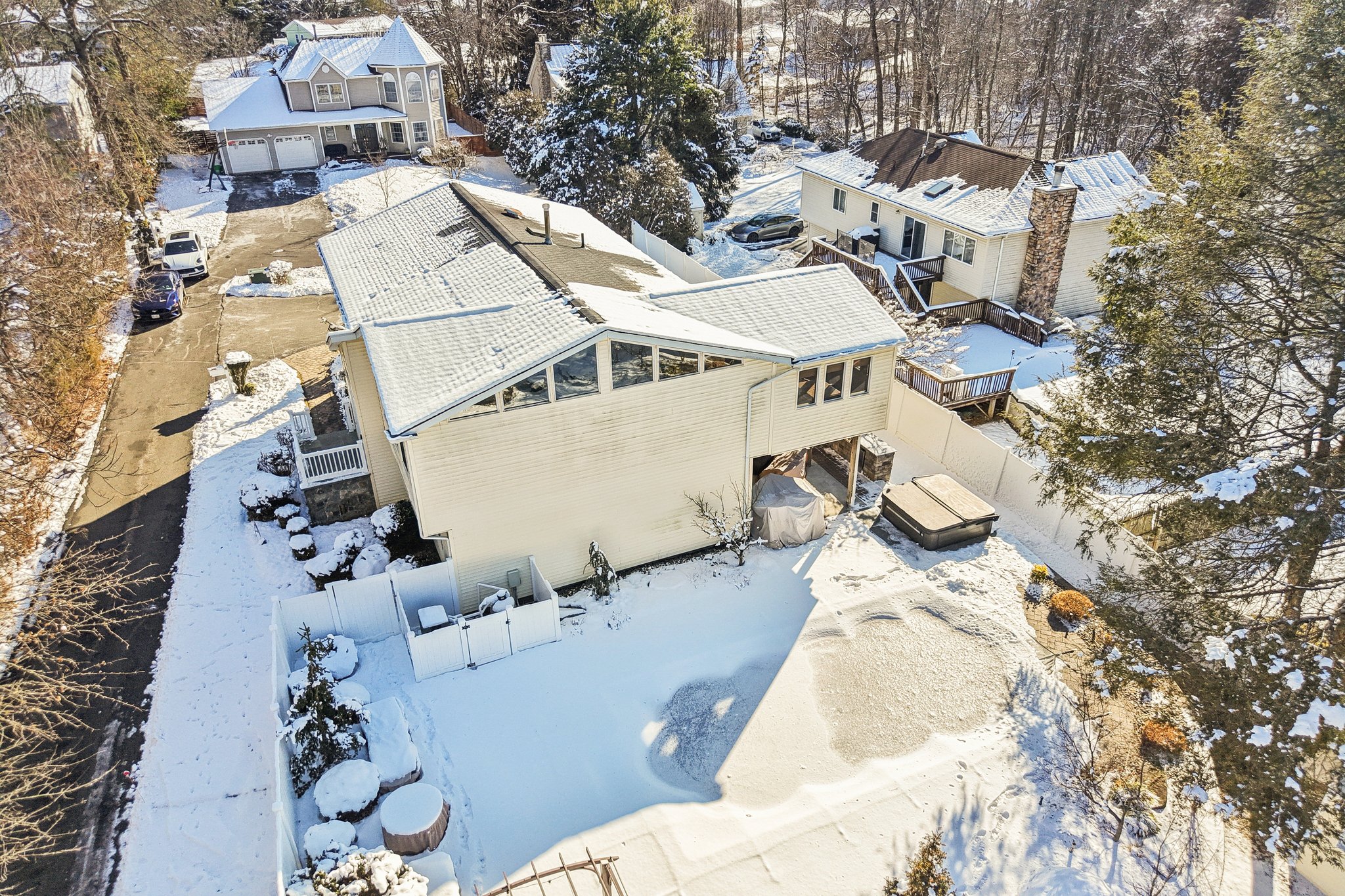 Austin Way-S2101-1-036.jpg