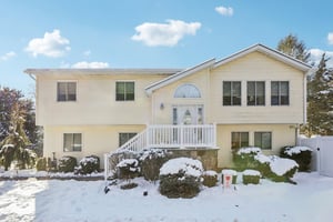 Austin Way-S2101-1-001.jpg