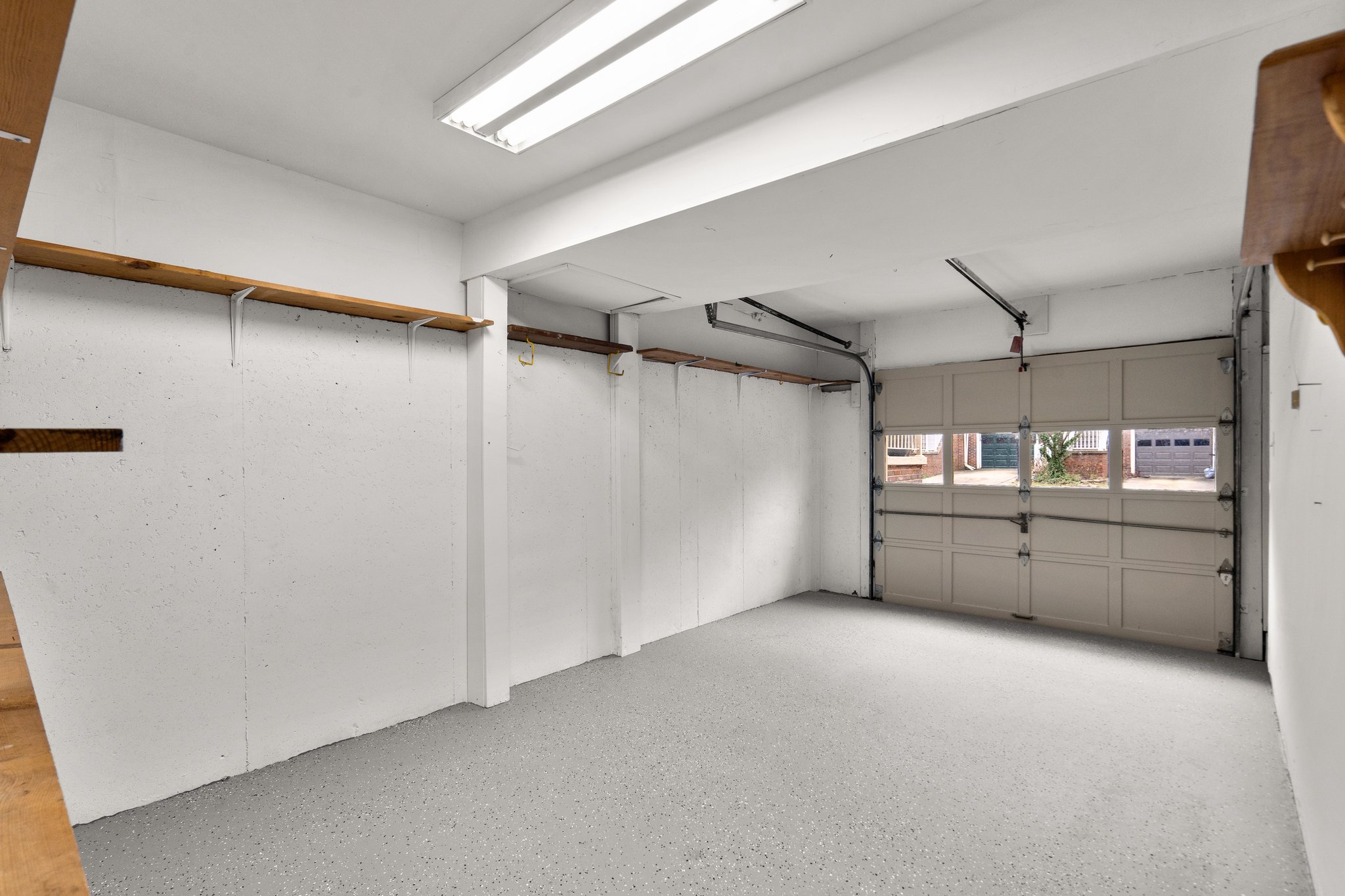 40. Beacon Hill Way.jpg