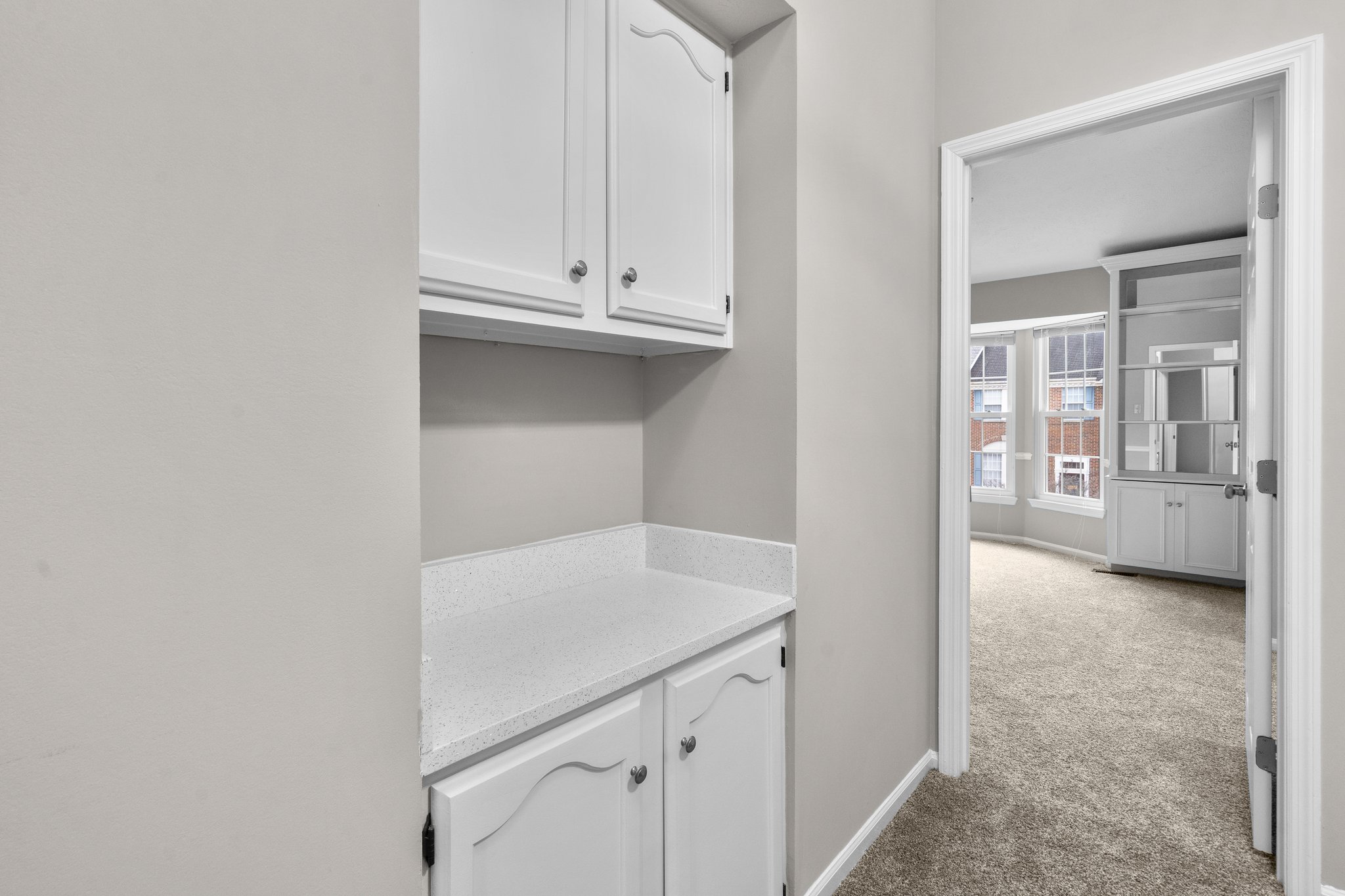 33. Beacon Hill Way.jpg