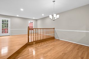 12. Beacon Hill Way.jpg